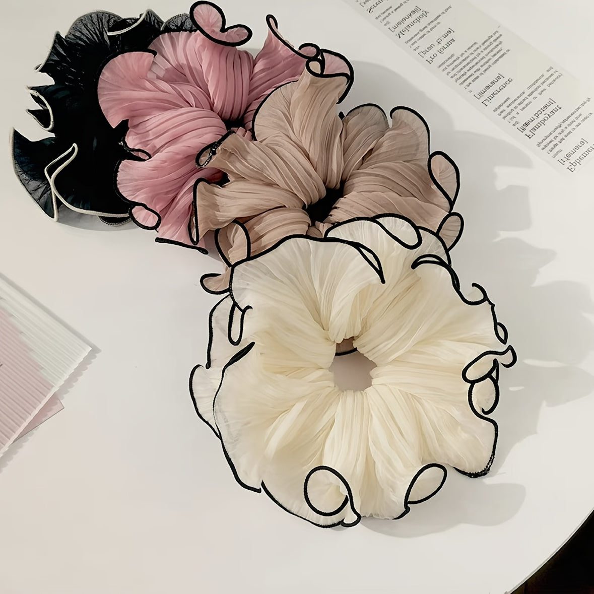4pcs Pleated Lace Large Intestine Hair Ring Super Ball Head High Elastic Does Not Hurt Hair Hair Ring Fashion All-Match Hair Additions Ladies Hair Additions Random Color